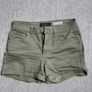 Army green Aeropostale shorts size 2